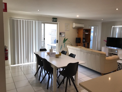 Fitzgibbon SIL dining room